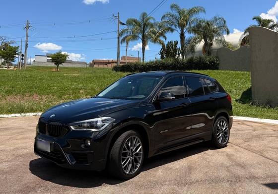 BMW X1 2.0 16V TURBO ACTIVEFLEX XDRIVE25I SPORT 4P AUTOMÁTICO BMW X1 2.0 16V TURBO ACTIVEFLEX XDRIVE25I SPORT 4P AUTOMÁTICO